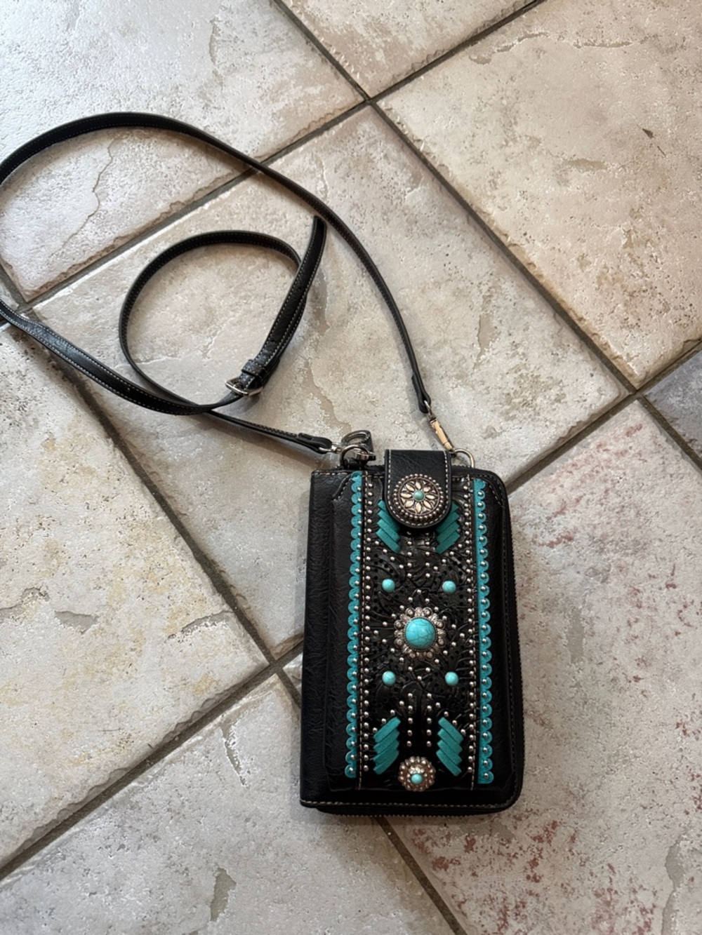 Montana Twist Black Crossbody Wallet with Turquoise Accent Plaque
